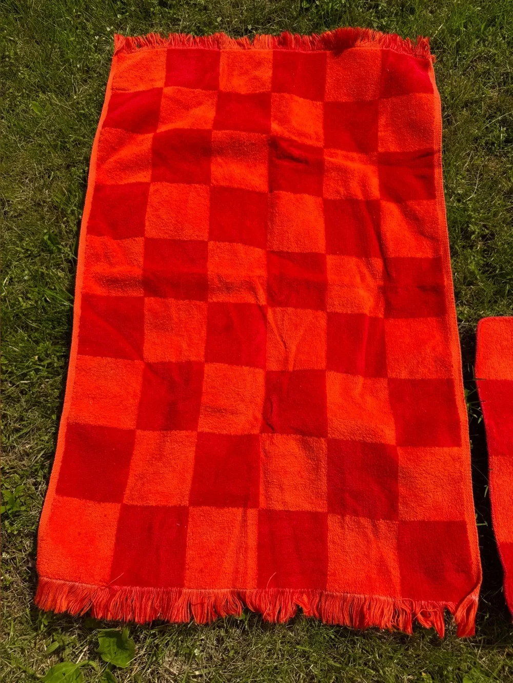 Vintage MCM Fieldcrest CHECKERBOARD Hand Towel Red Orange Cotton Washcloth 2 pc
